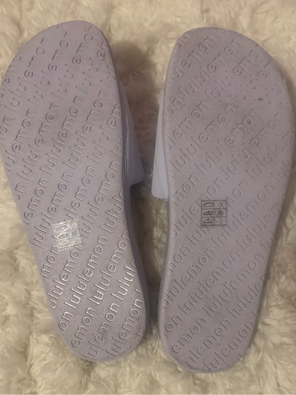 Lululemon Slides - Picture 3 of 3